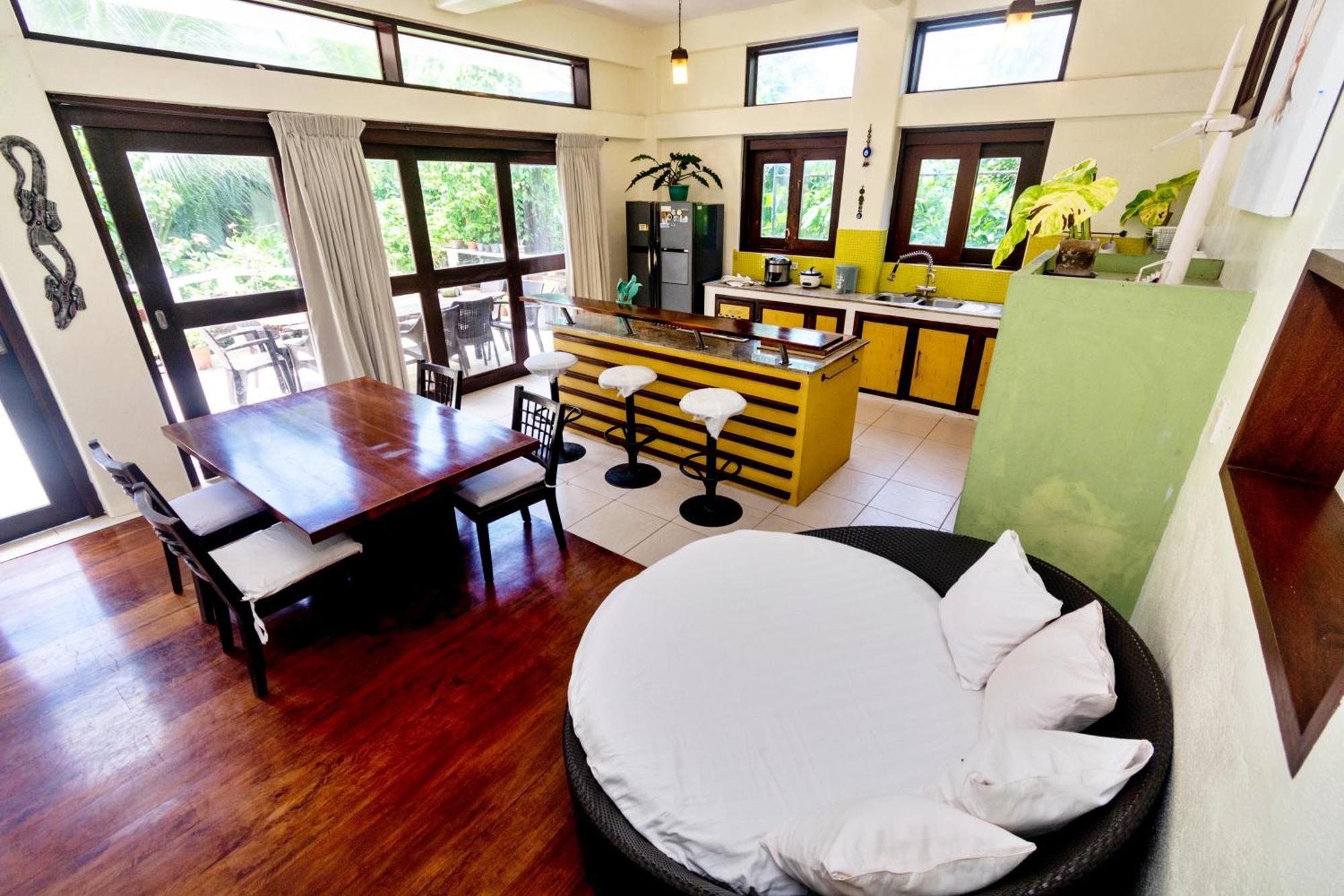 Babosam Apartments Boracay Island エクステリア 写真