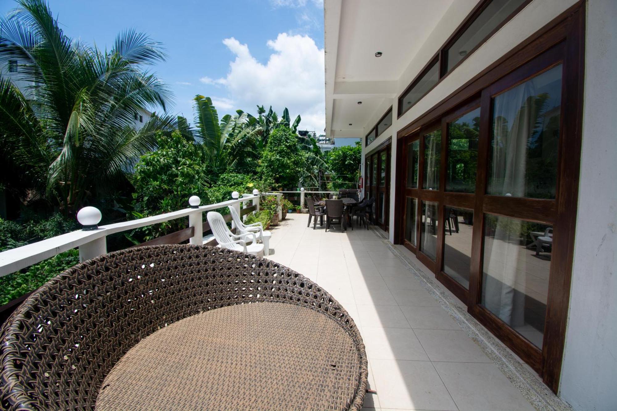 Babosam Apartments Boracay Island エクステリア 写真