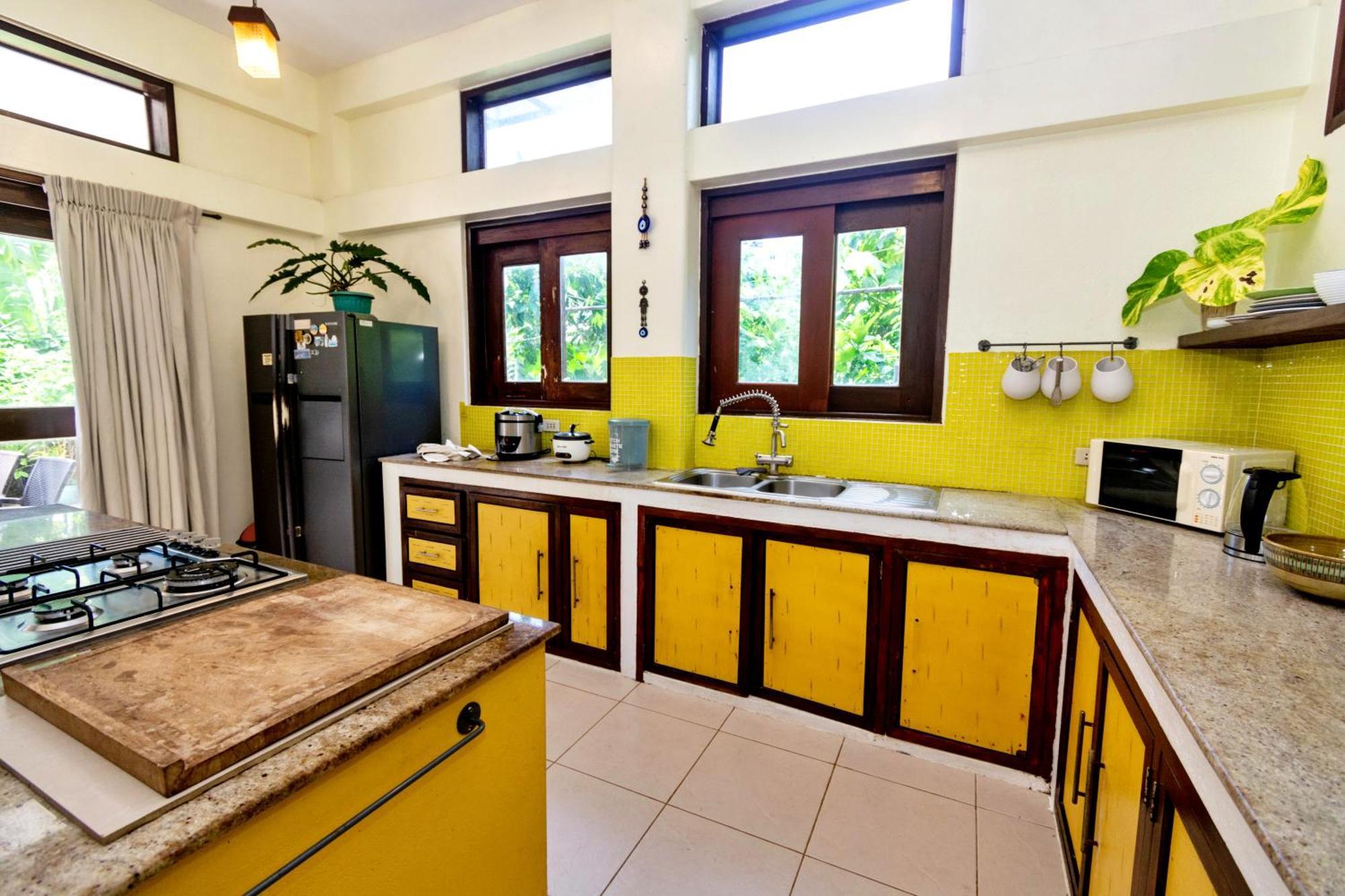 Babosam Apartments Boracay Island エクステリア 写真